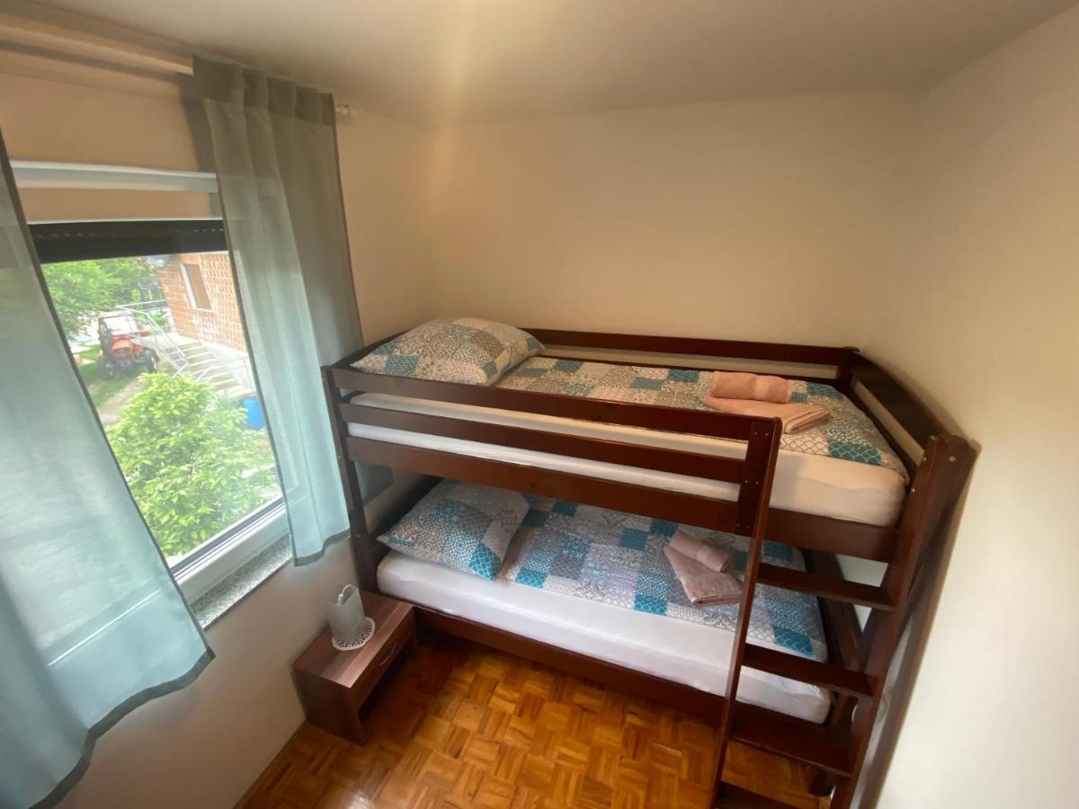 Apartment Konavec Kobarid Esterno foto